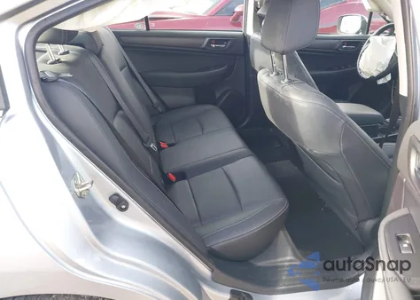 2017 Subaru Legacy 2.5I Limited z USA, uszkodzony, nr VIN 4S3BNAN69H3031187